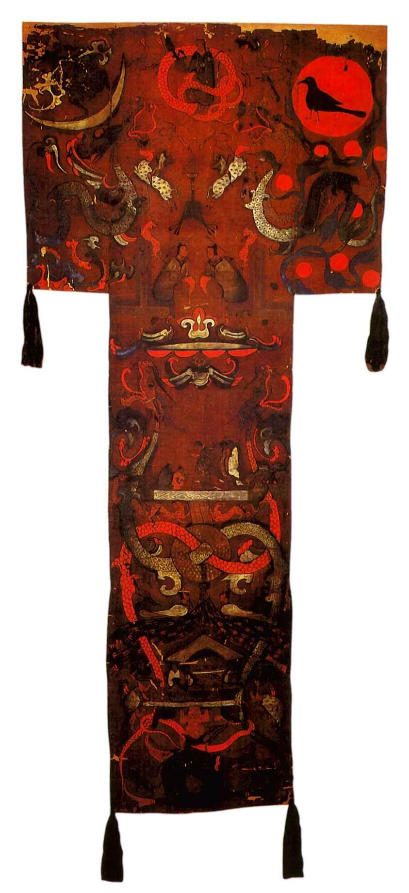 Погребальный стяг с изображением сцен Загробного мира <br>2 в. до н.э. <br>Шелк, краски <br>Из гробницы маркизы Дай в Мавандуе, провинция Хунань. 